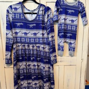 Bailey Baby Boutique Mom & Baby Holiday Dinosaur Matching Set - large | 9 months